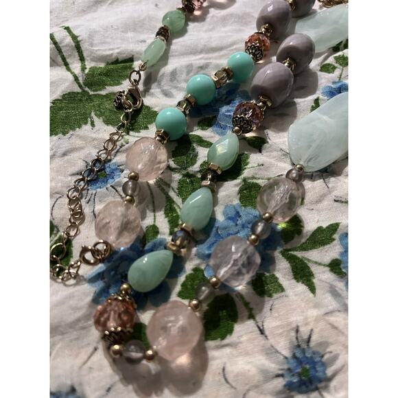 Premier Designs Jewelry - Premier designs Bouquet necklace